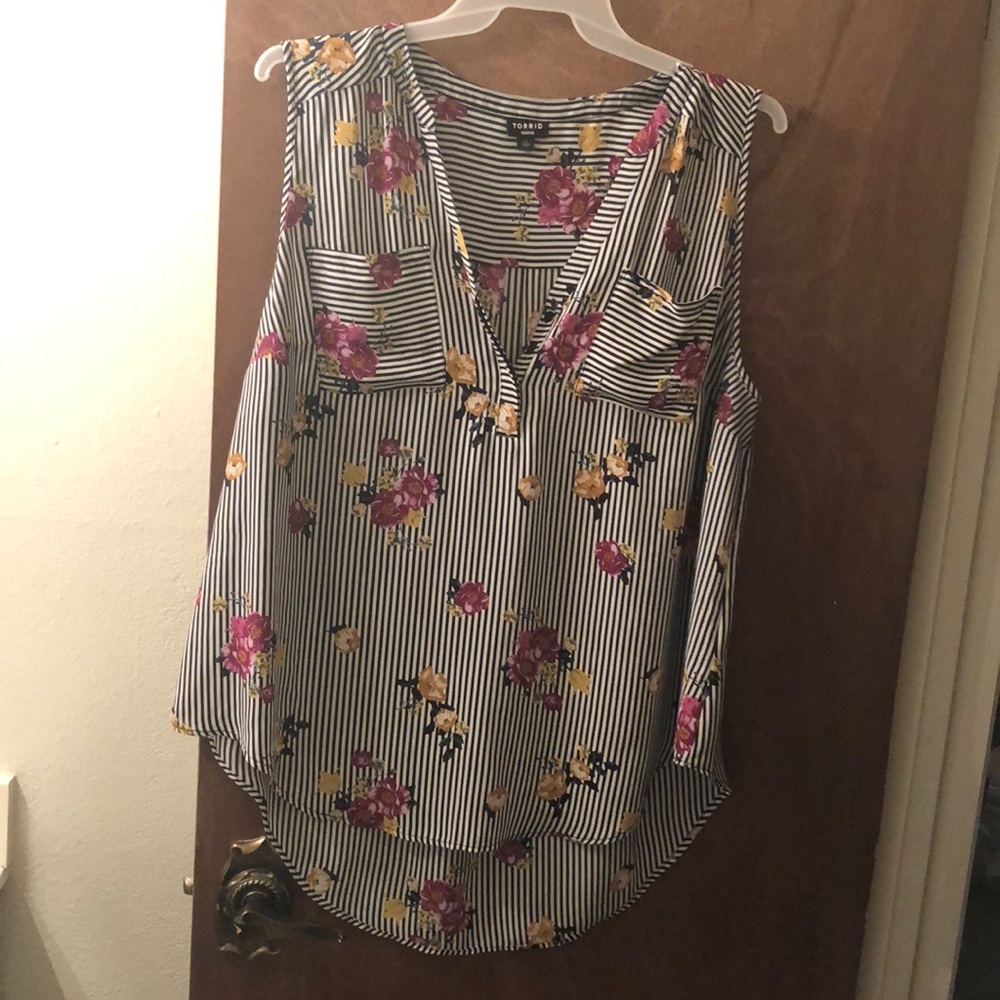 Women’s blouse